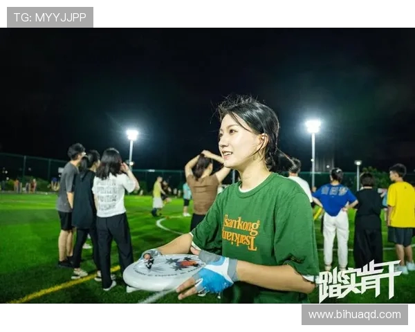 广州飞盘队战术解析：如何在比赛中实现团队协作与个人突破