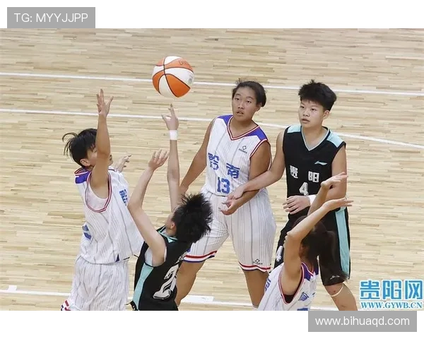 杭州篮球队速度提升之路:聚焦快速进攻与团队配合的完美结合 杭州篮球队速度提升之路:聚焦快速进攻与团队配合的完美结合