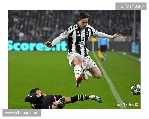 尤文图斯与巴塞罗那的激战中莫拉塔闪耀全场展现出色表现 尤文图斯与巴塞罗那的激战中莫拉塔闪耀全场展现出色表现