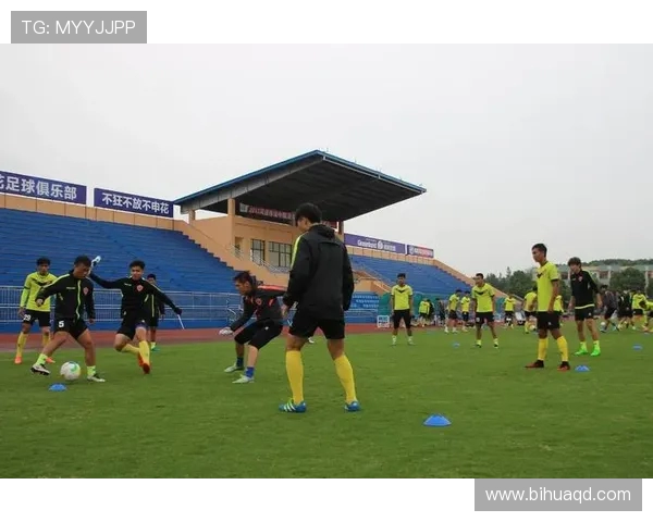 梅县铁汉迎战黑龙江球队争夺赛季关键三分全力以赴展现实力