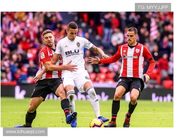 毕尔巴鄂竞技对阵埃瓦尔的精彩赛果分析与比赛回顾 毕尔巴鄂竞技对阵埃瓦尔的精彩赛果分析与比赛回顾