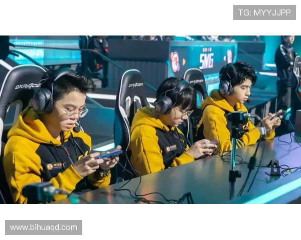 和平精英专题：深入探讨LNG战队在比赛中的快速反应与战术执行